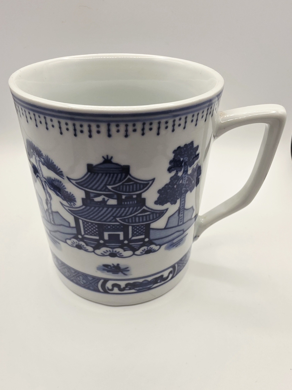 Blue & White Ceramic Pagoda Coffee Mug 12 fl oz